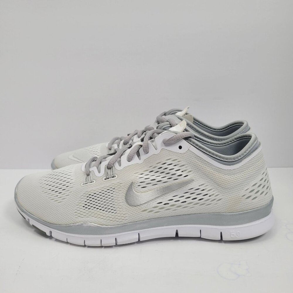 Nike Free 5.0 TR FIT 4 Women's White Gray Running Shoes 629496-102 US Size 8.5 - Picture 2 of 8